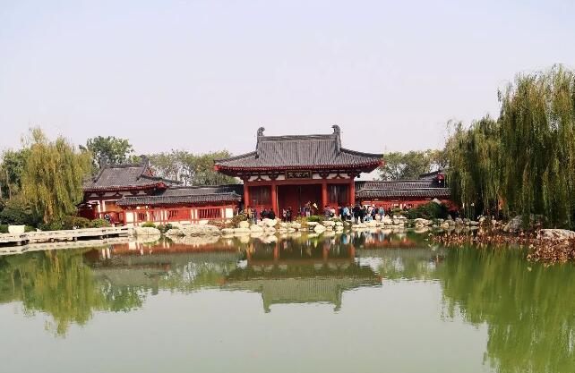 千萬(wàn)不要去華清池