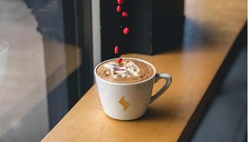 上海一男子迷奸多名女網(wǎng)友