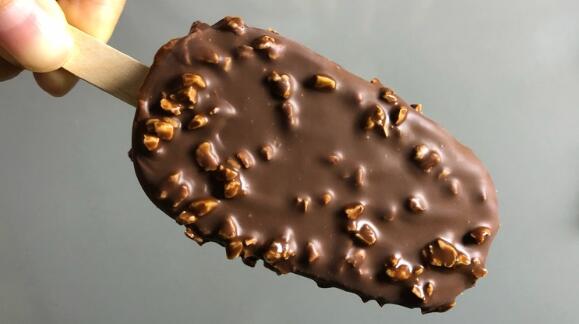 夢(mèng)龍雪糕被質(zhì)疑中外用料不同