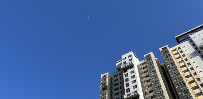 戶外直播間俄羅斯人擠爆三亞