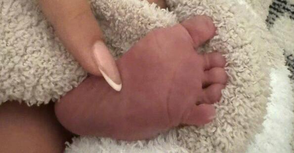 賈斯汀比伯當爸爸了