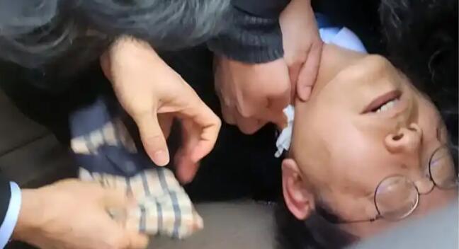 李在明遇襲現(xiàn)場曝光