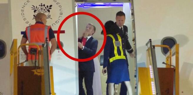 馬克龍被打臉后說(shuō)了啥