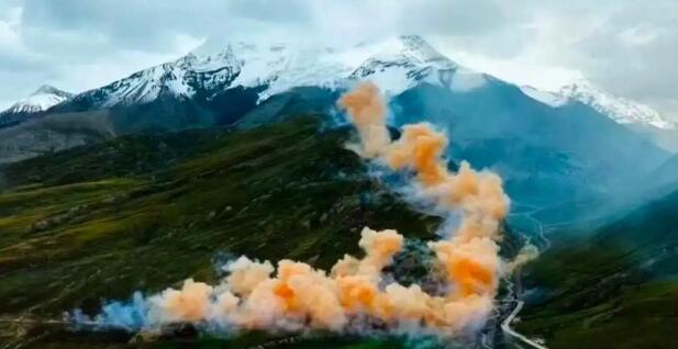 蔡國強就煙花一事道歉